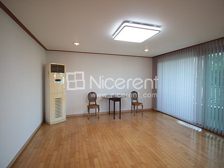 apartment photo