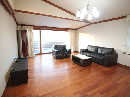 apartment photo