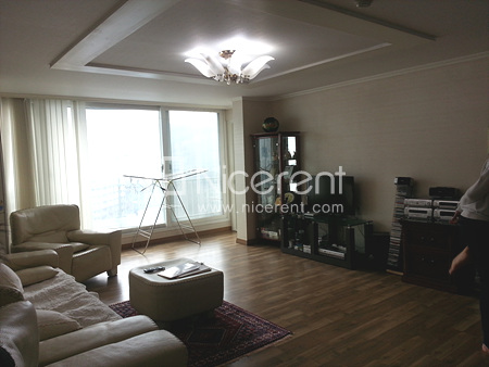 apartment photo