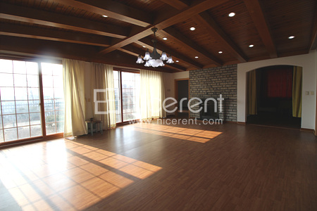 apartment photo