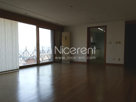 apartment photo