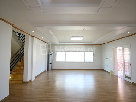 apartment photo