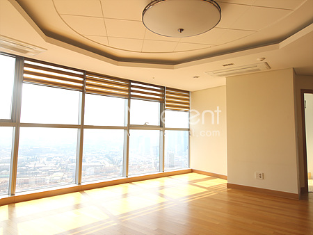 apartment photo