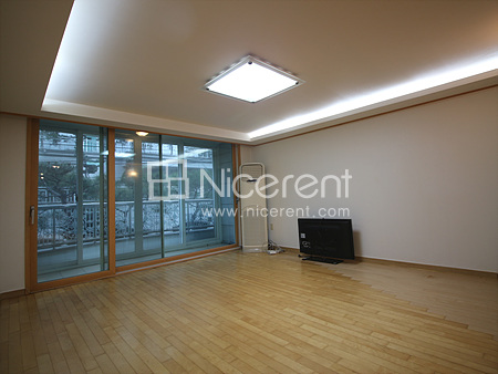 apartment photo