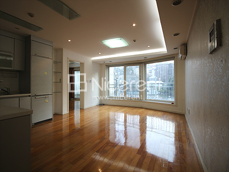 apartment photo