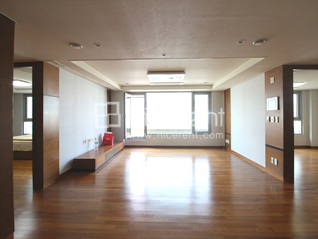 apartment photo