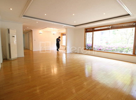 apartment photo