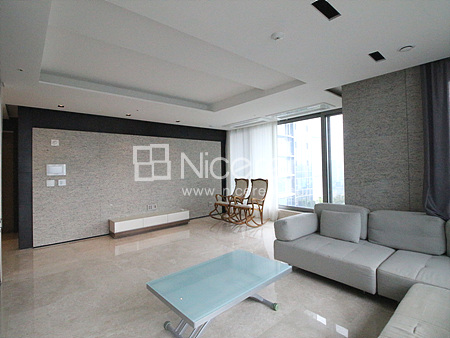 apartment photo