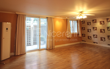 apartment photo