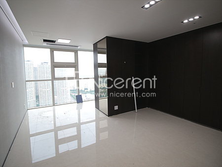 apartment photo