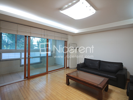 apartment photo