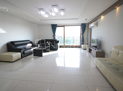 apartment photo