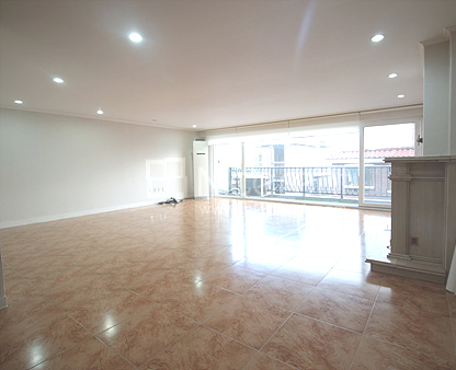 apartment photo