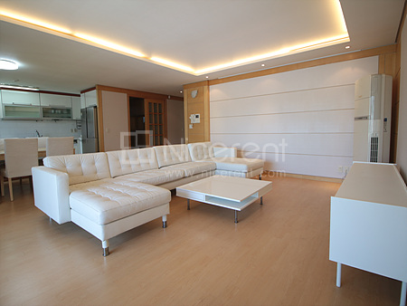 apartment photo