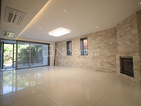 apartment photo