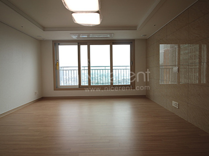apartment photo