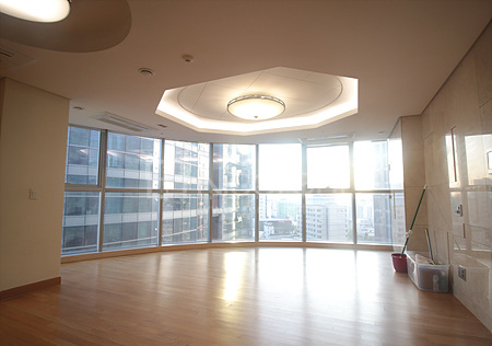 apartment photo