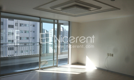 apartment photo