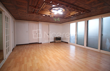 apartment photo