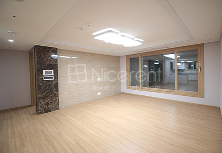 apartment photo