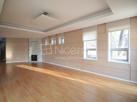 apartment photo