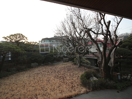 apartment photo
