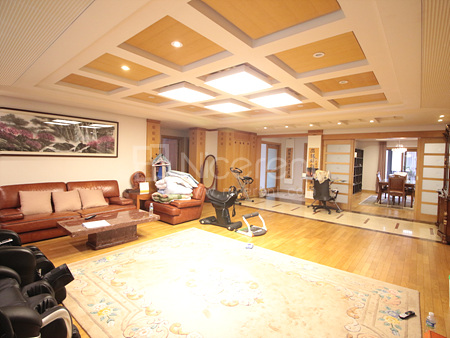 apartment photo
