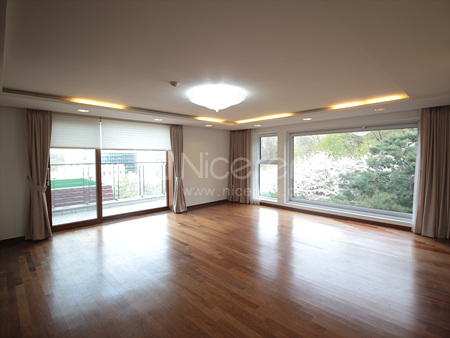apartment photo