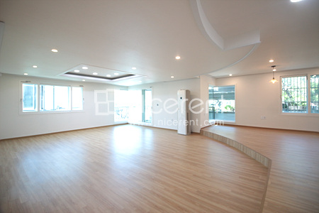 apartment photo