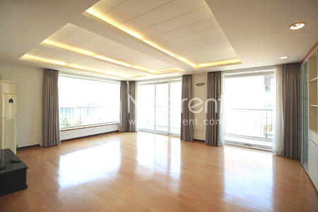 apartment photo