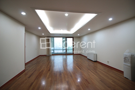 apartment photo