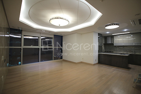 apartment photo