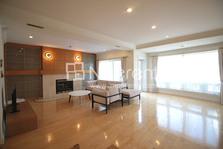 apartment photo