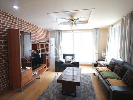 apartment photo