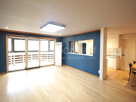 apartment photo