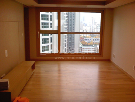 apartment photo