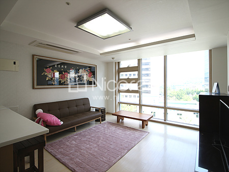 apartment photo