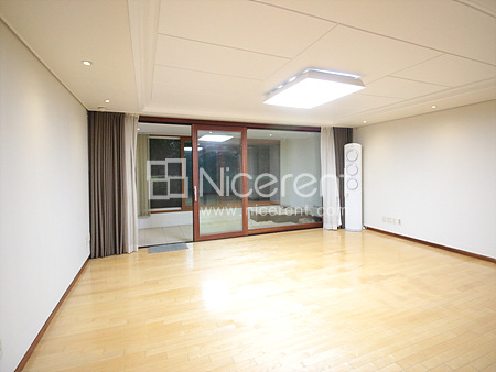 apartment photo