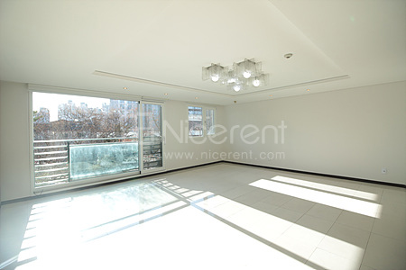apartment photo