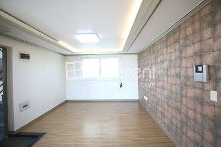 apartment photo