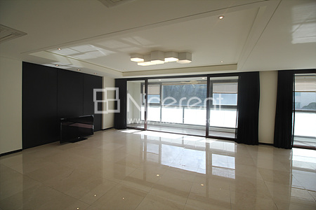 apartment photo