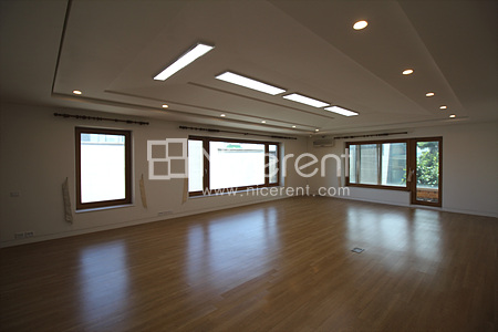 apartment photo