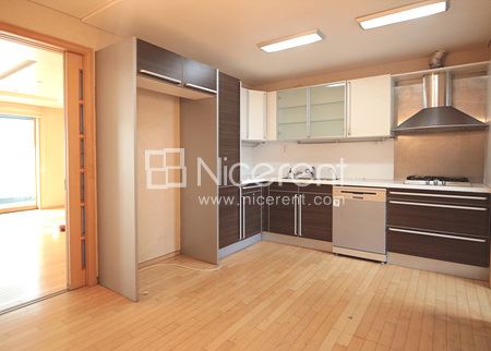 apartment photo