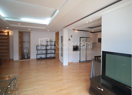 apartment photo