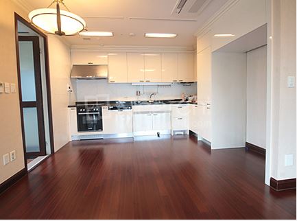 apartment photo