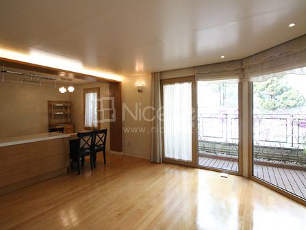 apartment photo