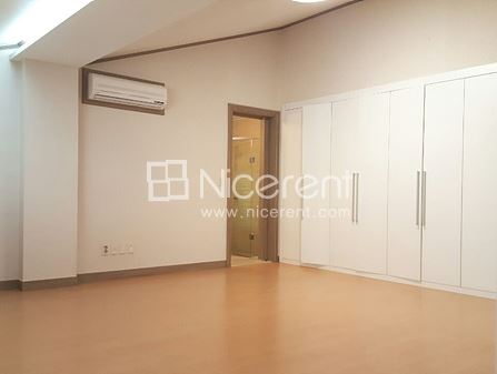 apartment photo