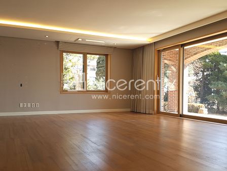 apartment photo
