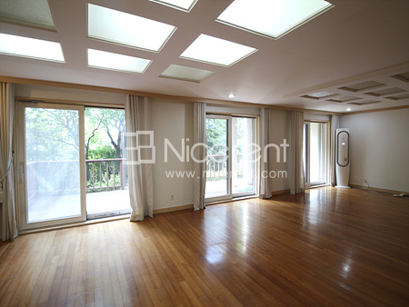 apartment photo