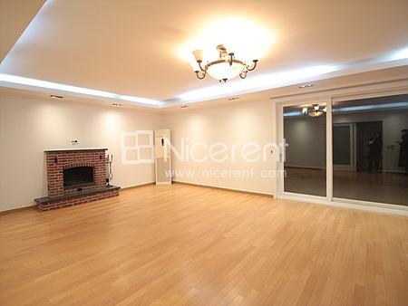 apartment photo